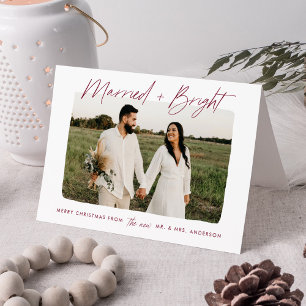 Cartão De Festividades Foto de Script Modern Casried and Bright Burgundy