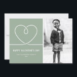Cartão De Festividades Foto do Dia de os namorados Verde do Sage Minimali<br><div class="desc">Envie ao amor este Dia de os namorados com este cartão com fotos de Feliz dia de os namorados personalizável. Ele apresenta um coração minimalista e uma simples tipografia. Personalize este cartão de Dia de os namorados minimalista adicionando sua foto, saudação, nomes, ano e mensagens. Este cartão de Dia de...</div>