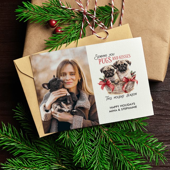 CARTÃO DE FESTIVIDADES FOTO DO SOLTEIRO DE NATAL DE NATAL COM BEIJOS (DIGITAL CARD PUPPY PUG THEMED SINGLE VERTICAL PHOTO ELEGANT FUNNT PUGS AND KISSES)