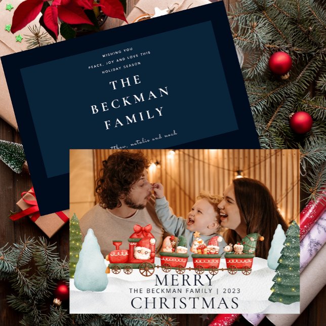 Cartão De Festividades Foto dos gnomos bonitos Inverno Neve Feliz Natal (Photo Cute Gnomes Winter Snow Merry Christmas Holiday Card)