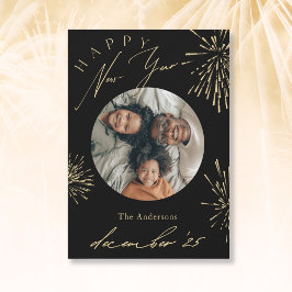 Cartão De Festividades Foto Dourada de Firework em feliz ano novo Preto