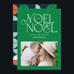 Cartão De Festividades Foto geométrica colorido de Noel brilhante<br><div class="desc">Divertimento alegre e colorido Noel Christmas — guião geométrico de tipografia,  design de Natal. Pista vermelha,  verde,  azul marinho e rosa.</div>