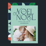 Cartão De Festividades Foto geométrica colorido de Noel, brilhante, Natal<br><div class="desc">Divertimento alegre e colorido Noel Christmas — guião geométrico de tipografia de Natal — design de Natal. Vermelho,  verde,  aqua,  marinho azul e cor rosa.</div>