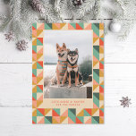 Cartão De Festividades Foto Impressão Geométrica Vermelha Verde Colorida<br><div class="desc">Padrão divertido para uma família divertida,  aqueles com patas ou mãos humanas. Adicione uma foto atrás ou uma mensagem.</div>