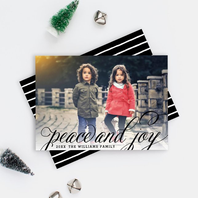 Cartão De Festividades Foto manuscrita manuscrita de paz e alegria preta (Criador carregado)