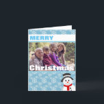 Cartão De Festividades Foto personalizada de Snowman e Snowflakes<br><div class="desc">Cartões de foto de Natal com flocos de neve e imagem bonitinha de bonitinha. Personalize com sua própria foto e texto. Clique em "personalizar!" para reposicionar ou redimensionar sua foto,  se necessário.</div>