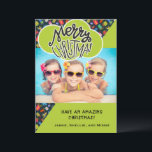 Cartão De Festividades Foto personalizada divertida Whimsical, Natal infa<br><div class="desc">Cartão de Natal personalizado,  bonito,  colorido e divertido,  com presentes coloridos num fundo verde preto e neon com texto caprichoso. Personalize sua mensagem. Cartão de excelente para crianças mandarem para amigos e família.</div>