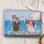 Cartão De Festividades Foto Tropical Floral Havaiana<br><div class="desc">As flores tropicais brancas havaianas soam sua foto favorita com seus nomes e qualquer saudação em caracteres quicos. Use ANY COLOR para o plano de fundo na parte traseira e ADICIONE mais fotos ou detalhes na parte traseira. ***Layout VERTICAL um para você em nossa loja. Selecione Matte para o papel...</div>