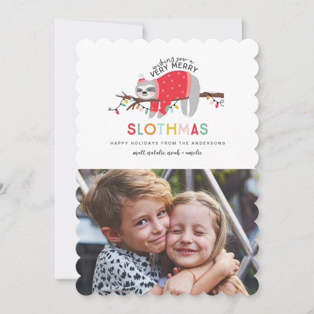 Cartão De Festividades fotografia colorida de natal com preguiça (Frente)