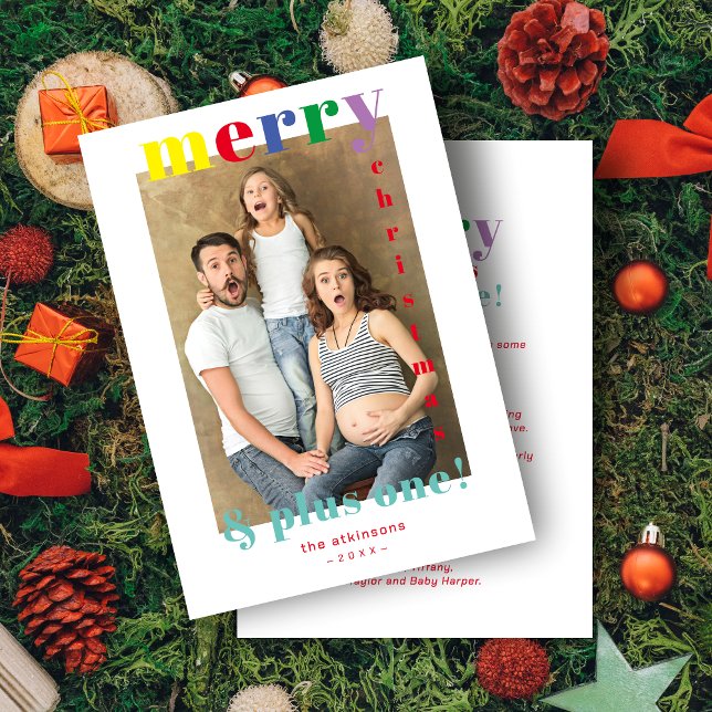 Cartão De Festividades Funny Merry Christmas & Plus One Family Photo (Funny 'Merry Christmas & Plus One!' Quote Family Photo Holiday Card with Envelope.)