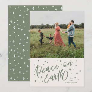 Cartão De Festividades Green Peace on Earth lettering Photo de Natal
