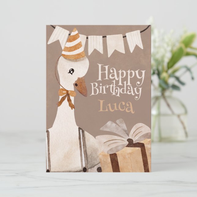 Cartão De Festividades Happy Birthday Card Goose with birthday gift (Em pé/Frente)