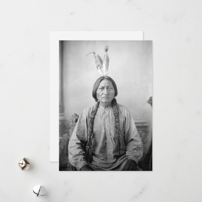 Cartão De Festividades Ícone Indígena Americano: Líder Lakota Touro Senta (Frente/Verso In Situ)