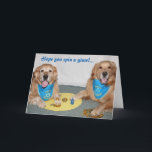 Cartão De Festividades Jogo de Retriever de ouros de Dreidel Hanukkah<br><div class="desc">Estes ouros estão jogando um sonho e esperando que você gire um gimel e tenha um Hanukkah vencedor!</div>