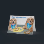 Cartão De Festividades Jogo de Retriever de ouros de Dreidel Hanukkah<br><div class="desc">Estes ouros estão jogando um sonho e esperando que você gire um gimel e tenha um Hanukkah vencedor!</div>