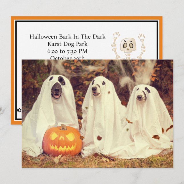 Cartão De Festividades Latido Na Festa De Halloween Escuro Para CÃES (Frente/Verso)