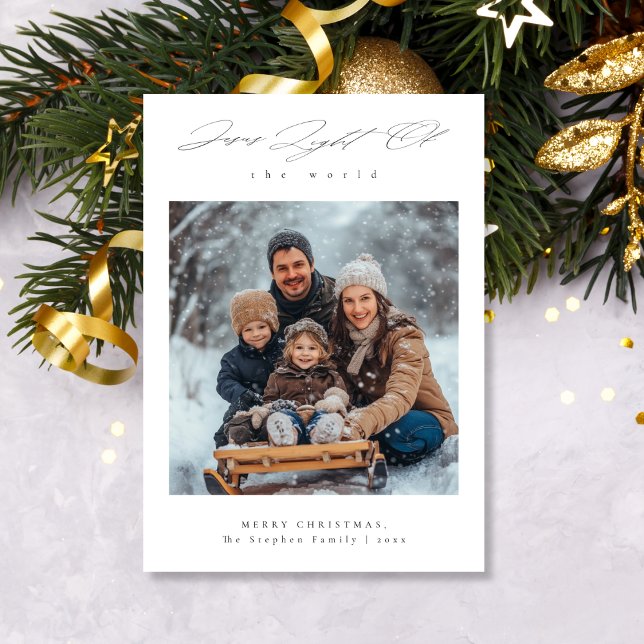 Cartão De Festividades Light of the World Snowy Religious Family Photo (Criador carregado)