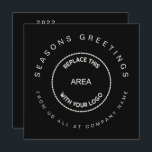 Cartão De Festividades Logotipo da Empresa do Calendário 2026 Saudações P<br><div class="desc">Empresa de Logotipo do Calendário 2026 Seasons Saudações Preto. Envie saudações de estação de sua empresa no estilo clássico preto e branco com estes cartões de natal quadrados com sua marca com texto branco sobre fundo preto. O design na moda simplista, porém, tem o logotipo da sua empresa no centro,...</div>