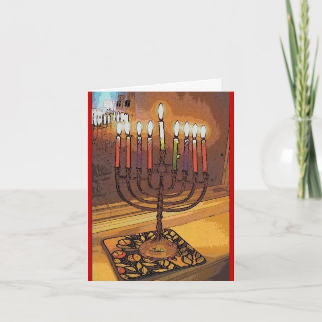 Cartão De Festividades Luz entre o notecard de Hanukkah da escuridão (Frente)