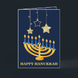 Cartão De Festividades Menorah Happy Hanukkah<br><div class="desc">A placa de Natal Menorah Happy Hanukkah apresenta estrelas douradas e velas Hanukkah.O dentro da placa tem uma mensagem pessoal modelo.Clique no botão personalizar para personalizá-la com seu próprio texto.</div>