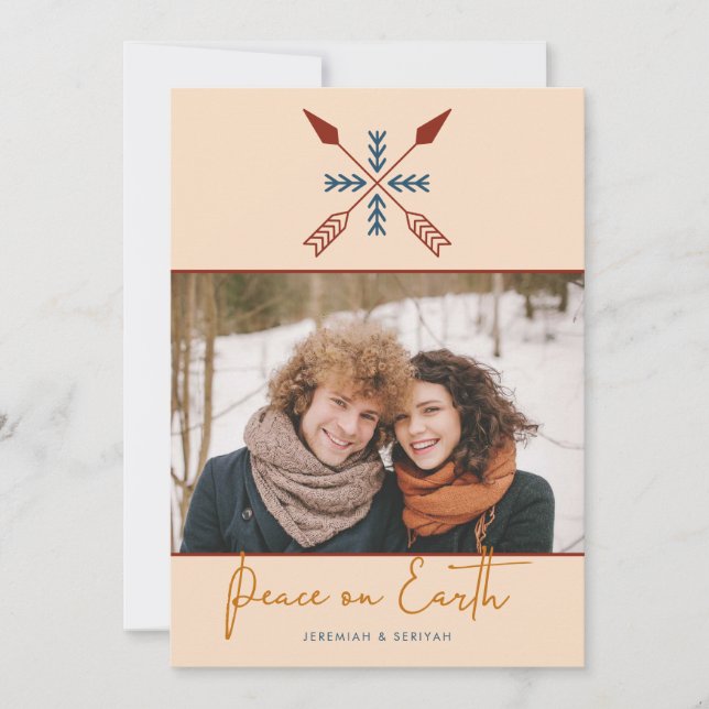Cartão De Festividades Modern Boho Arrows Peace on Earth Holiday Photo (Frente)