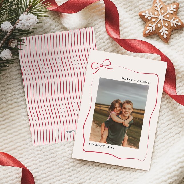 Cartão De Festividades Modern Kids Red Bow Family Photo Christmas (Criador carregado)