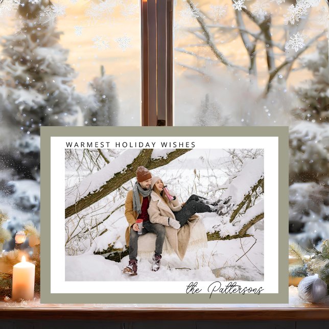 Cartão De Festividades Modern Minimalist Warm Sage Green Photo Christmas (Criador carregado)