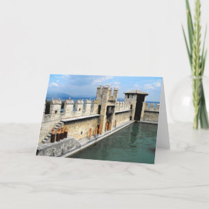Cartão De Festividades Muros do castelo, Sirmione, Lago de Garda, Itália
