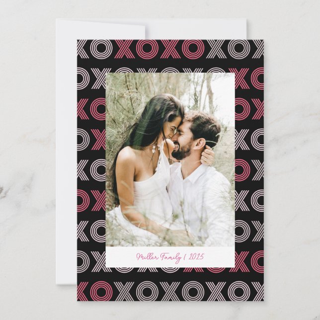 Cartão De Festividades Namorados de Fotografias da Família XOXO Moderna (Frente)