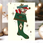 Cartão De Festividades Natais vintages em estoque<br><div class="desc">Natais vintages Gatinhos Em Cartão De Feriado. Este design apresenta um dentro de gato vintage de uma meia-meia. Que bela cena de feriado retrô. Personalize este design personalizado com sua própria saudação de dentro.</div>