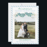 Cartão De Festividades Natal Blue Gingham Garland One Photo Vintage<br><div class="desc">Cartão de Feriado de Vintagem de Foto com Folhagem Azul Gingham Azul com Aquarela. Este belo Cartões de foto de Natal apresenta a aquarela da terra natalícia com arcos brancos e quadro para uma foto. É perfeito se você está procurando por Cartões de foto de Natal clássicos, sulistas, do milênio....</div>