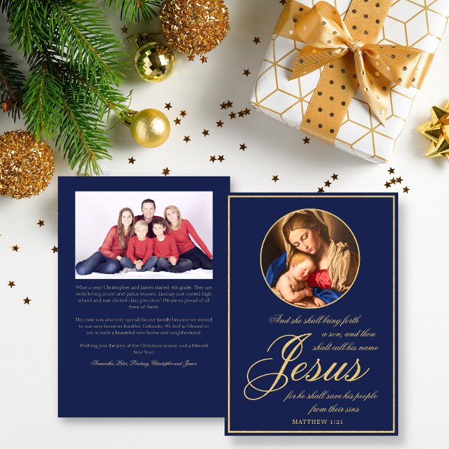 Cartão De Festividades Natal da Família Madonna e Criança Católica (Religious Christmas card for Catholics with Madonna and Child in midnight blue and gold)