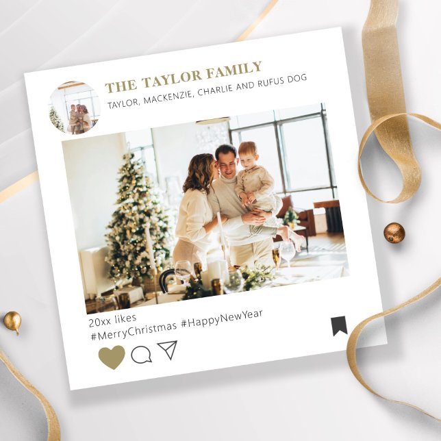 Cartão De Festividades Natal da Novelty da Mídia Social Feriada (Holiday Social Media Novelty Template Christmas card by Ricaso. Add own photo and text. Fun holiday)