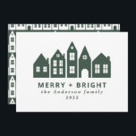 Cartão De Festividades Natal moderno no Japão Casa nórdica verde<br><div class="desc">Natal moderno no Japão Casas nórdicas na moda simples cartão verde de férias design</div>