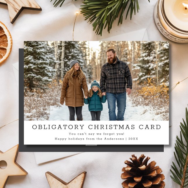 Cartão De Festividades Natal Obrigatório para a Família Engraçada Elegant (Criador carregado)