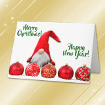 Cartão De Festividades Natal vermelho do gnomo do papai noel<br><div class="desc">Na parte dianteira deste cartão de cartões de natal é uma imagem bonito de um gnomo farpado branco pequeno que veste um chapéu vermelho do papai noel que venha para baixo sobre seus olhos. Está estando atrás de uma fileira do ouro e de bulbos vermelhos brilhantes decorados prata da árvore....</div>