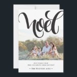 Cartão De Festividades Noel Typoographic Photo Collage Family Xmas<br><div class="desc">Celebre as férias com elegância usando este cartão de Natal moderno minimalista "Noel". Com um design de caligrafia ousada e espaço para sua foto de família, este cartão é perfeito para compartilhar suas memórias favoritas da estação. O layout limpo e na moda garante que seu cartões de natal se destaque,...</div>