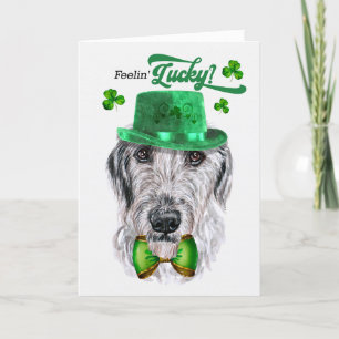 Cartão De Festividades O Cão-de-Wolfhound Irlandês Sente-se Dia de São Pa