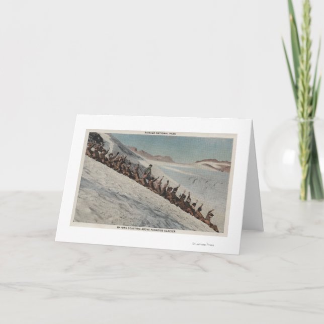 Cartão De Festividades O Monte Rainier, WA - linha de pessoas que (Frente)