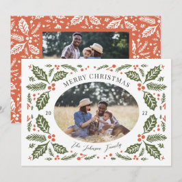 Cartão De Festividades Oval Foto Vintage com Folhas de Natal | Vermelho e