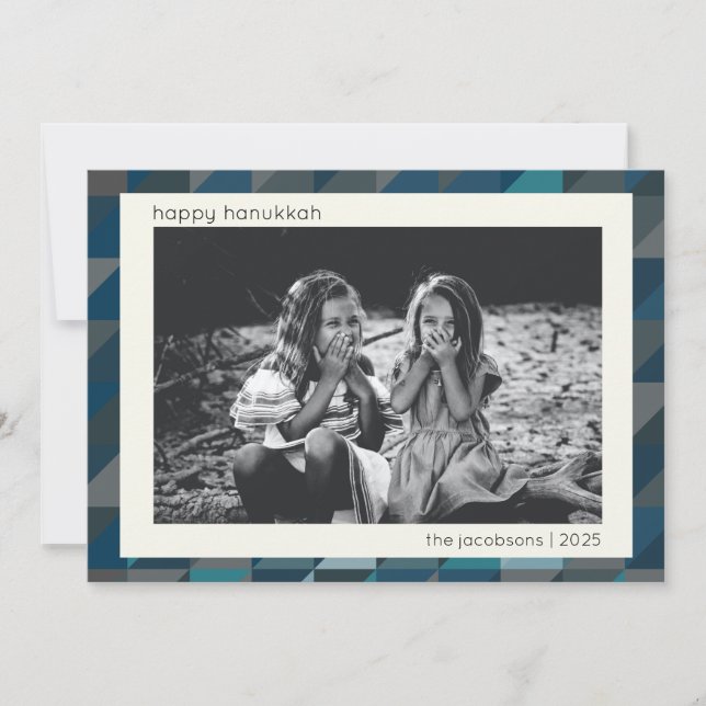 Cartão De Festividades Padrão Geométrico Moderno do Ombre Azul Hanukkah (Frente)