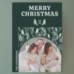 Cartão De Festividades Pássaro Evergreen Geométrico Moderno<br><div class="desc">Uma bela mão ilustrada por cada design verde,  que inclui ornamentos e aves de inverno,  constitui um cartão de Natal moderno e geométrico. Sua própria foto pode ser adicionada.</div>