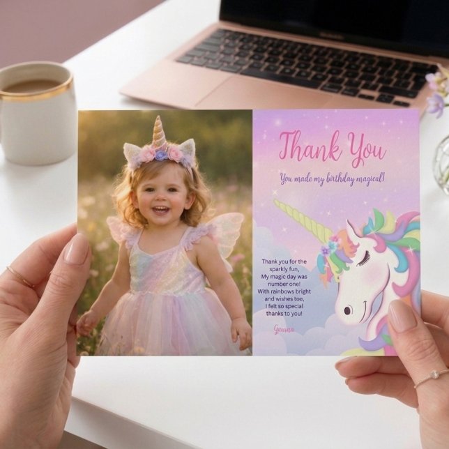 Cartão De Festividades Pastel Rainbow Magical Birthday Thank You Card (Criador carregado)