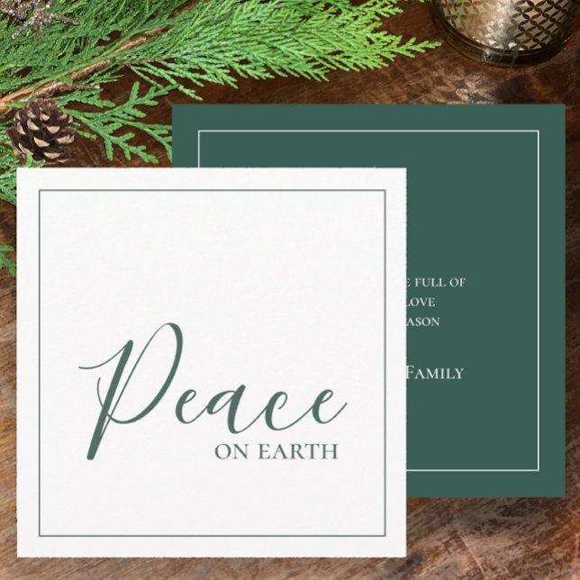 Cartão De Festividades Paz na Terra | Moderno Simples Verde Personalizado (Personalize with name Peace on earth modern minimalistic green pine holiday Christmas greeting card)