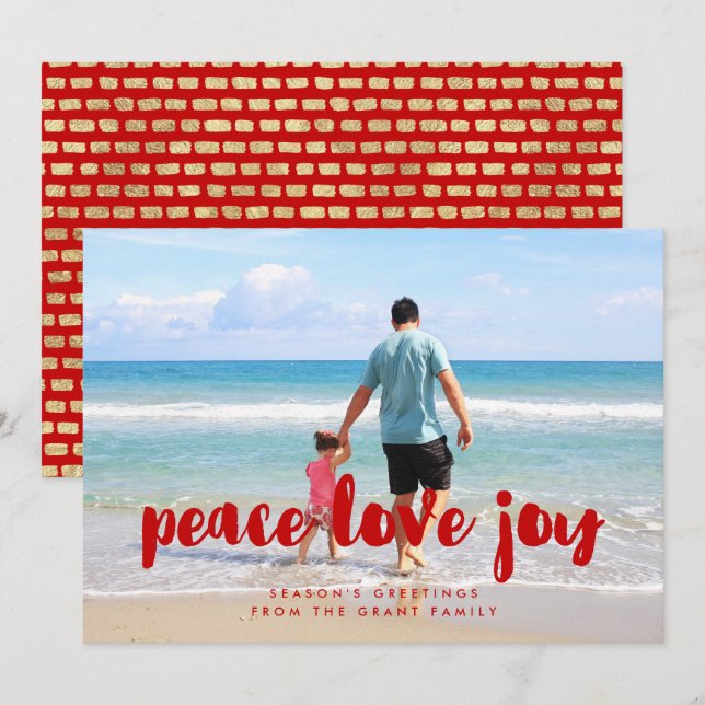 Cartão De Festividades Peace Love Joy Red Christmas Family Photo (Frente/Verso)