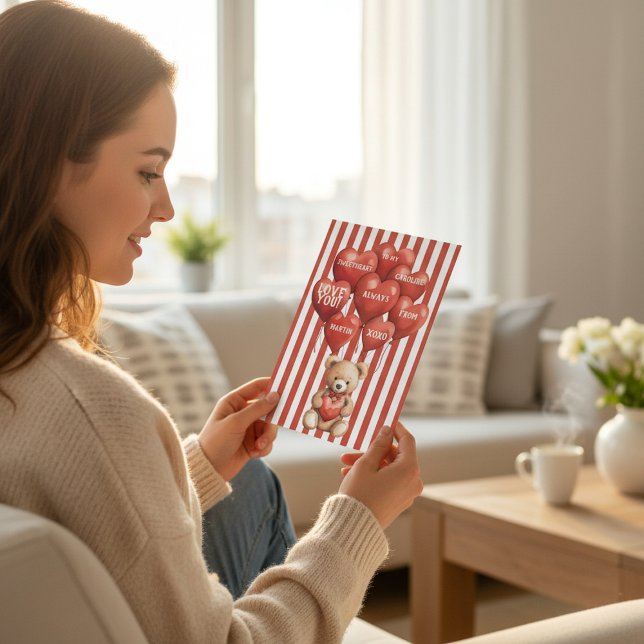 Cartão De Festividades personalized valentines red striped bear  (Criador carregado)