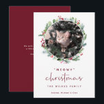 Cartão De Festividades Pet Christmas Card with Photo Cat Wreath<br><div class="desc">Este cartão de Natal de gato divertido mostra uma foto do seu gato cercado por uma coroa de mariposa de Natal. Basta adicionar seus nomes e mudar a mensagem de feriado no verso. Este cartão de Natal de estimação funciona muito bem se você tem uma foto do seu gato em...</div>