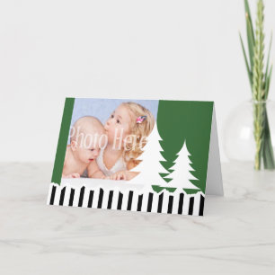 Cartão De Festividades Pinhos de Inverno Verde Foto Saudação