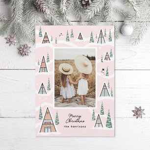 Cartão De Festividades Pink Snowy A-Frames Foto da Cabina de inverno