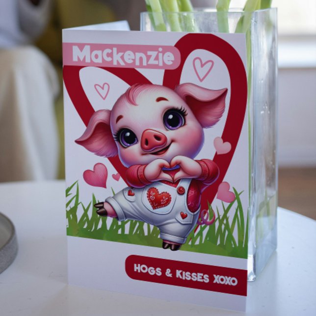 Cartão De Festividades Porcos bonitos e Namorados personalizados (Cute Pig Hogs and Kisses personalized Valentines Holiday Card from Ricaso. Cute pink pig love heart)